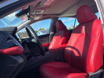 2021 Toyota Camry Hybrid XSE Pano Roof, Leather