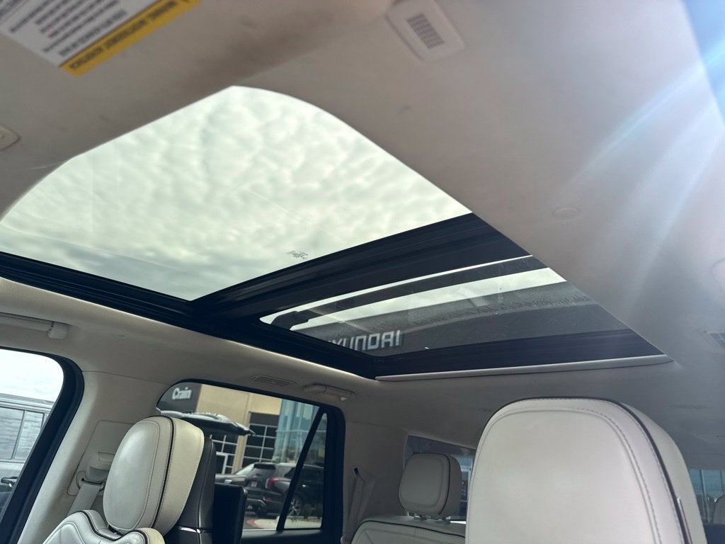 2019 Lincoln Navigator L Black Label Clean CarFax, One Owner, Pano Roof