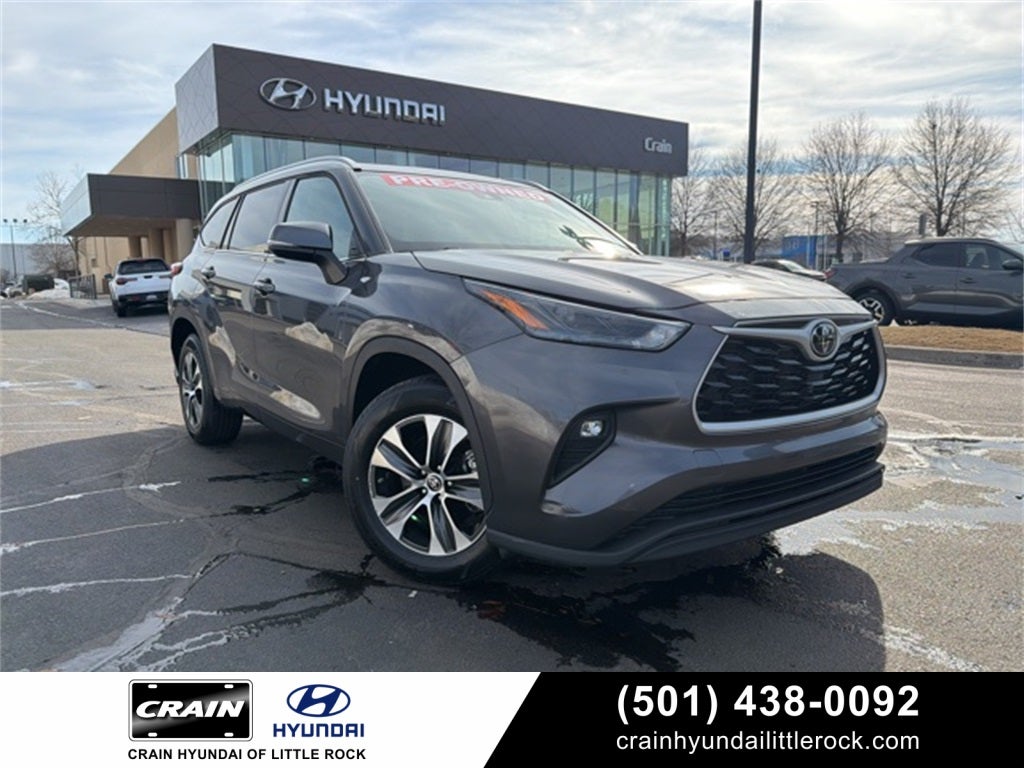 2022 Toyota Highlander XLE