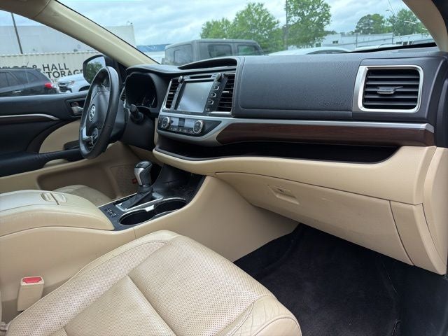 2016 Toyota Highlander Limited