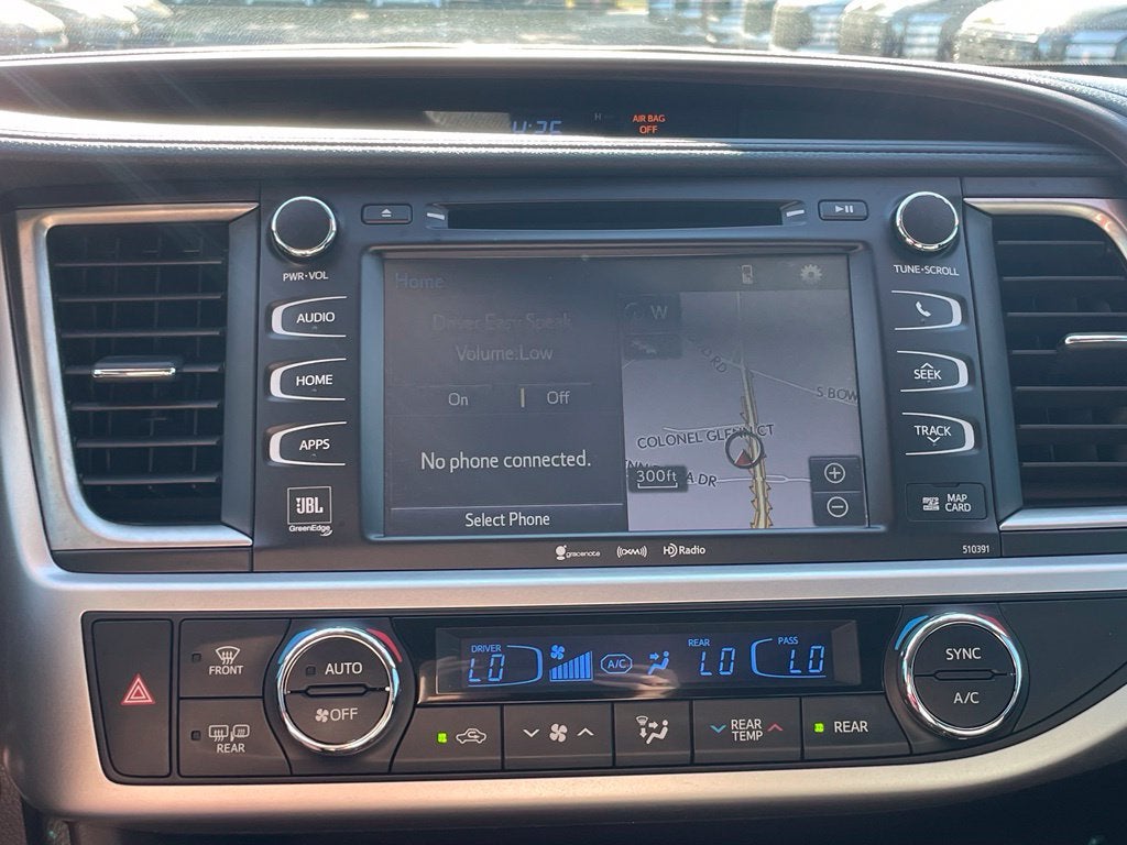 2019 Toyota Highlander Limited Platinum Third Row, Leather, Clean CarFax, One Owner, Low M
