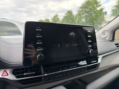 2023 Toyota Sienna Limited 7 Passenger