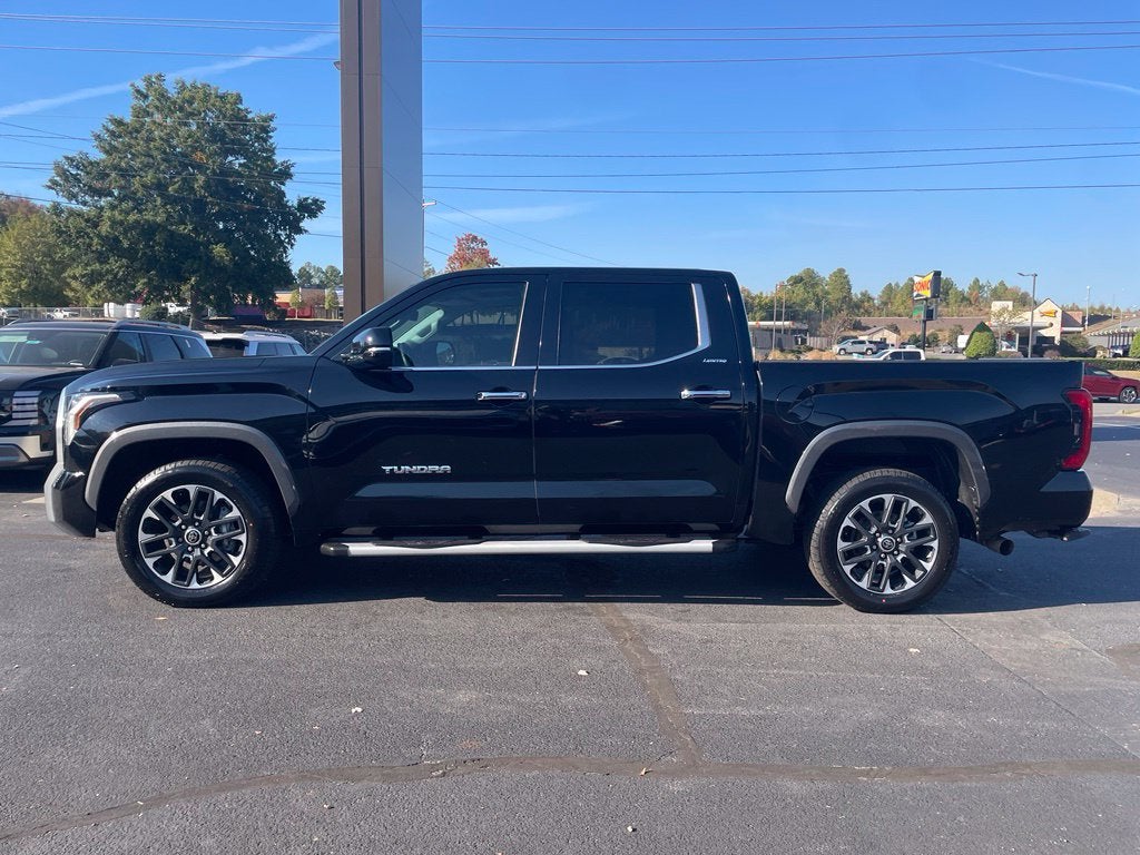 2023 Toyota Tundra Limited Pano Roof, Leather, Clean CarFax, One Owner