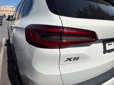 2020 BMW X5 sDrive40i Pano Roof, Leather