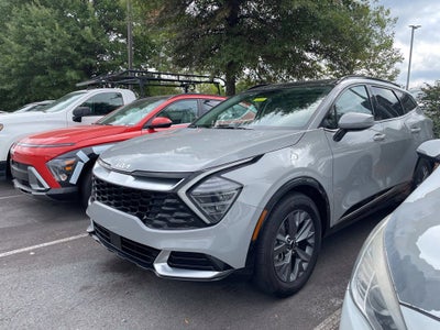 2025 Kia Sportage SX Pano Roof, Leather, One Owner