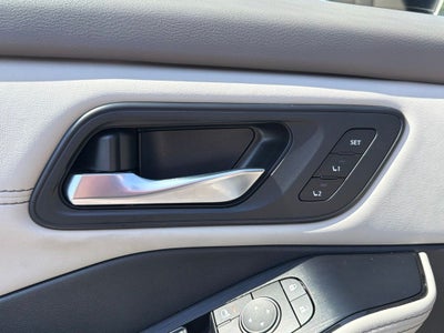 2023 Nissan Rogue SL Pano Roof, Clean CarFax, One Owner