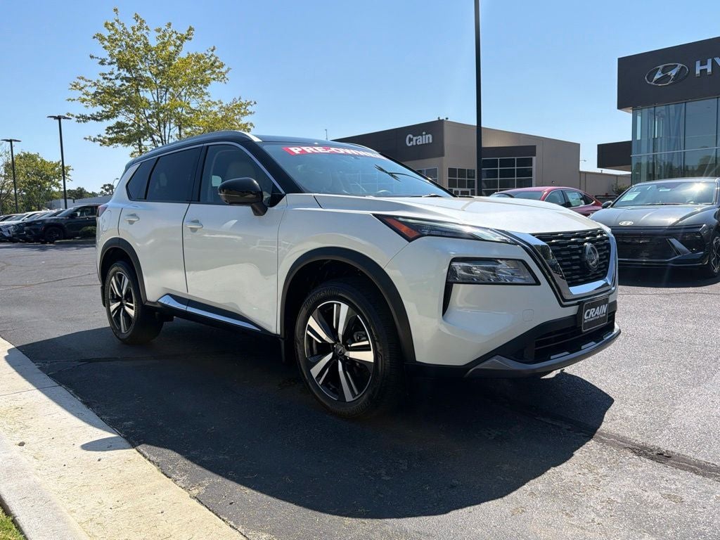 2023 Nissan Rogue SL Pano Roof, Clean CarFax, One Owner