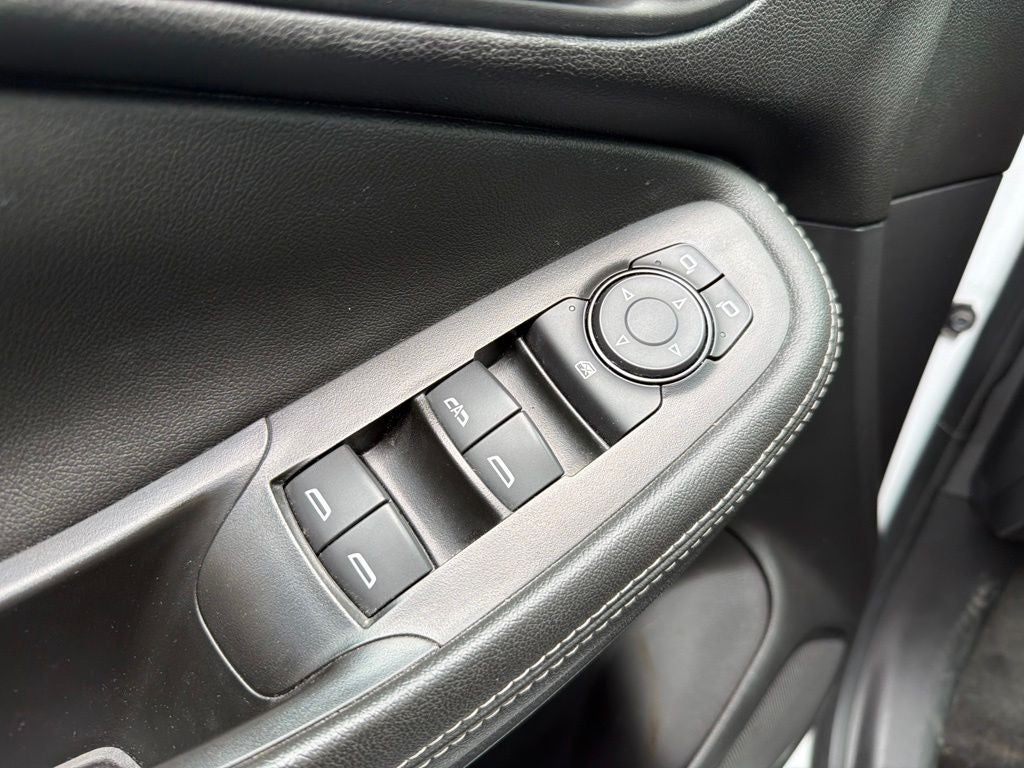2024 Buick Encore GX Preferred CARFAX 1-OWNER