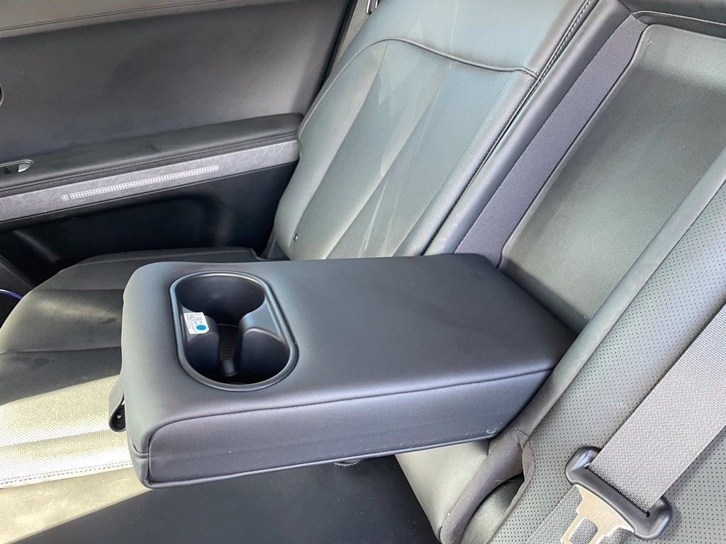 2024 Hyundai IONIQ 5 Limited Long Range, Pano Roof, One Owner, Leather
