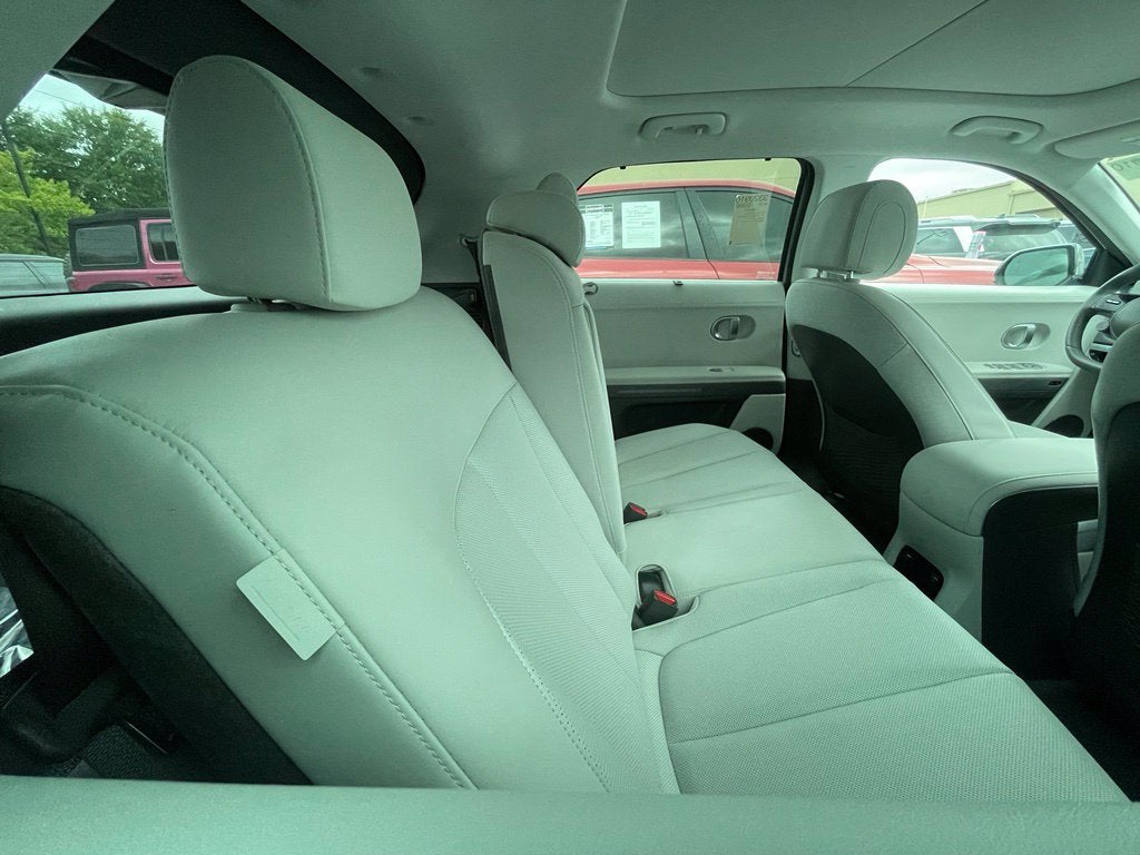 2024 Hyundai IONIQ 5 Limited One Owner, Long Range, Leather, Pano Roof