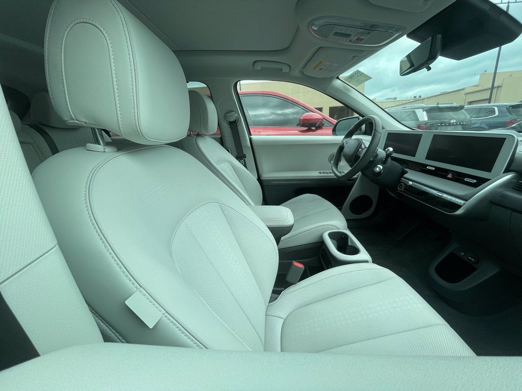 2024 Hyundai IONIQ 5 Limited One Owner, Long Range, Leather, Pano Roof
