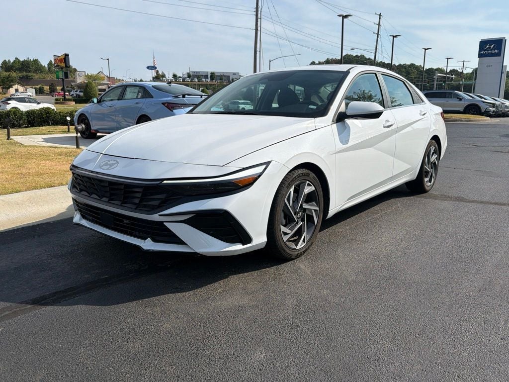2025 Hyundai Elantra SEL Convenience CARFAX 1-Owner
