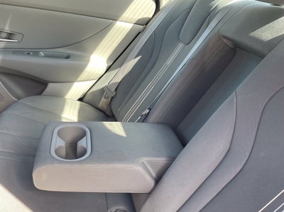 2025 Hyundai Elantra SEL Convenience CARFAX 1-Owner