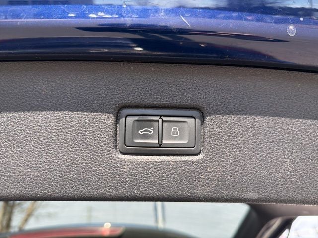 2022 Audi Q7 45 Premium quattro