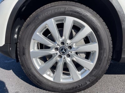 2020 Mercedes-Benz GLC GLC 300 Pano Roof, Leather, Low Miles, One Owner