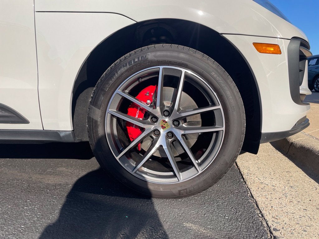 2022 Porsche Macan S Premium Plus Pkg, Clean CarFax, One Owner, Low Mil
