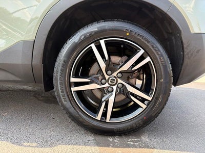 2024 Volvo XC40 B5 Core