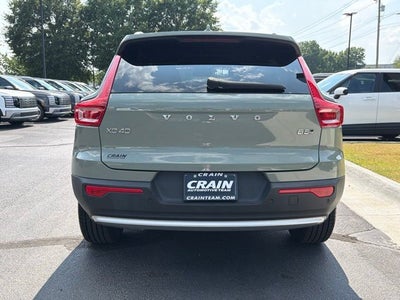 2024 Volvo XC40 B5 Core