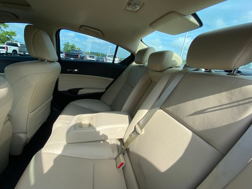2017 Acura ILX Base