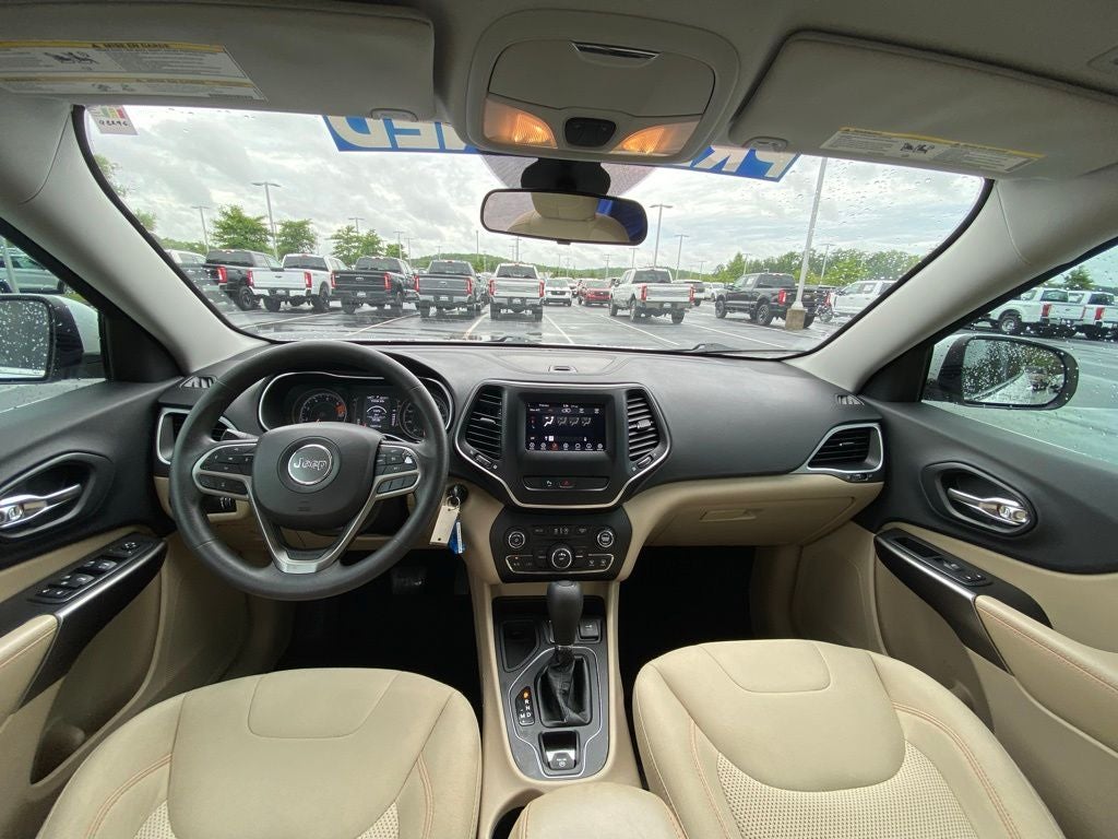 2019 Jeep Cherokee Latitude