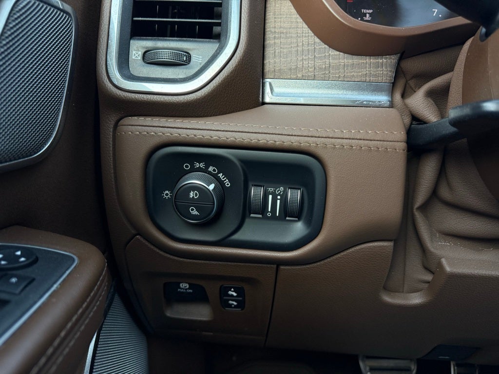 2024 RAM 1500 Laramie Longhorn