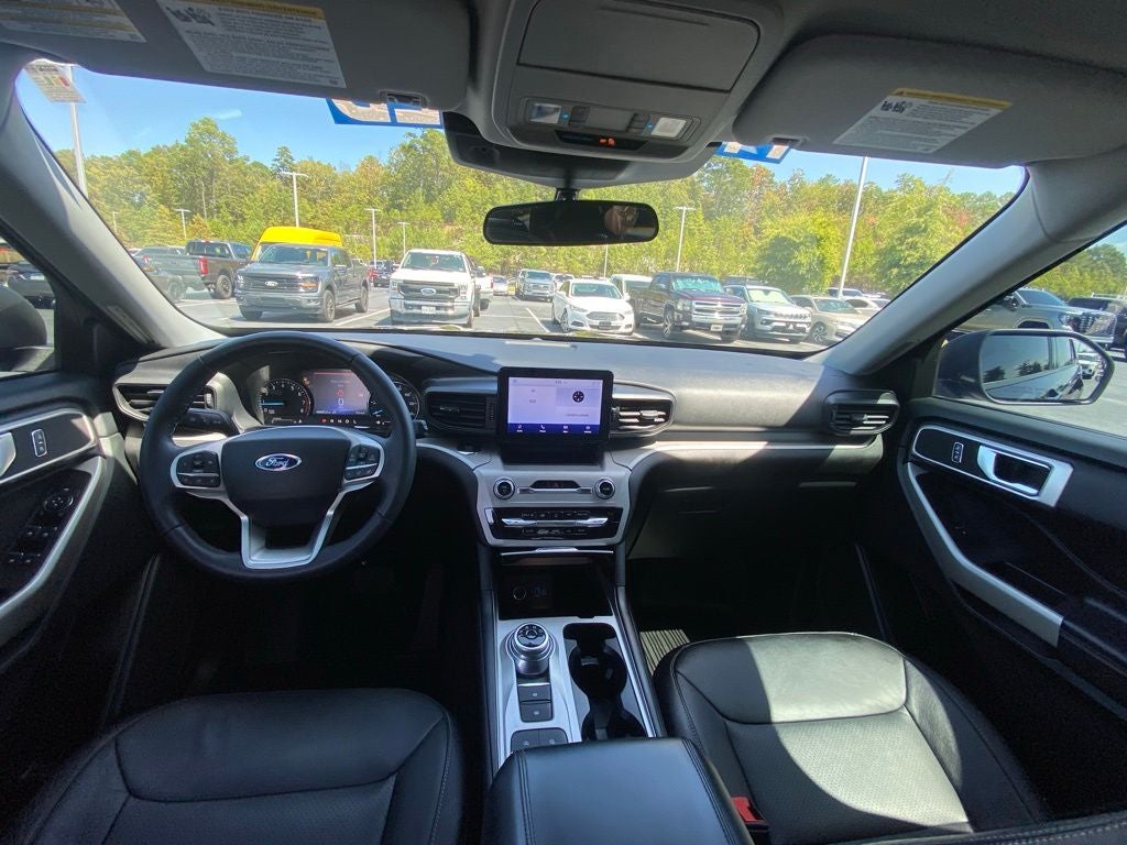 2024 Ford Explorer XLT