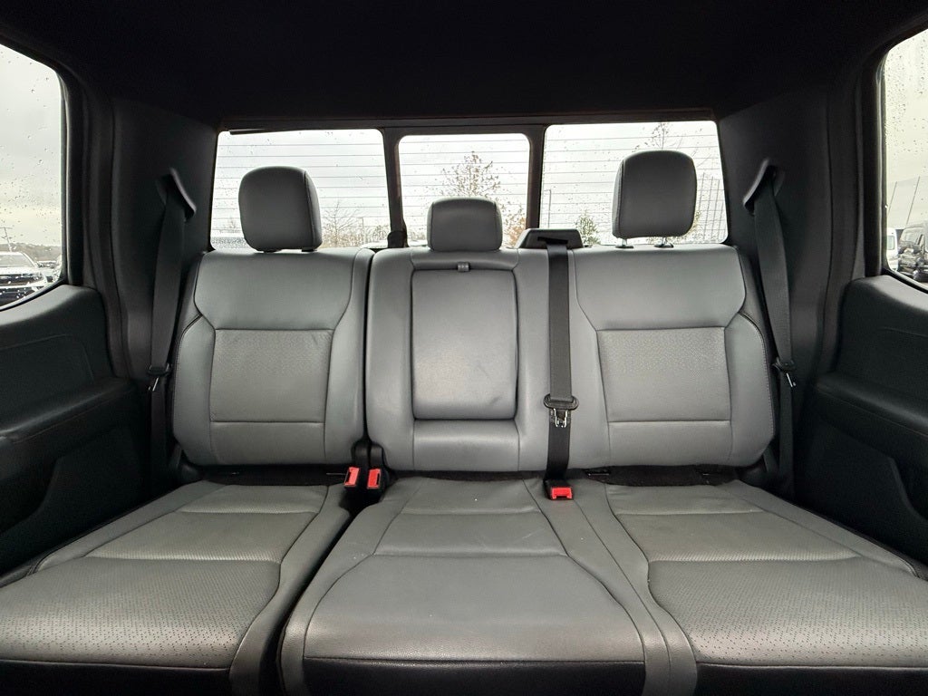 2022 Ford F-150 Lightning Lariat