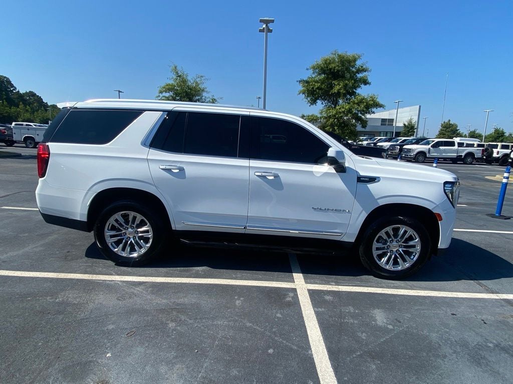2023 GMC Yukon SLT