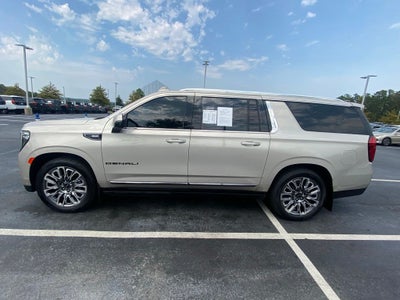 2023 GMC Yukon XL Denali Ultimate