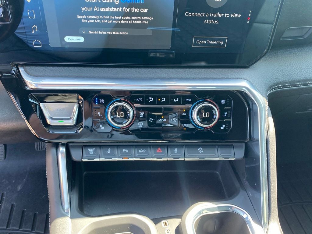 2025 GMC Sierra 2500HD Denali
