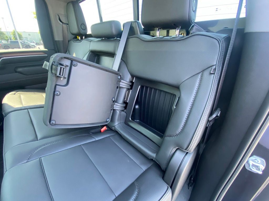 2025 GMC Sierra 2500HD Denali