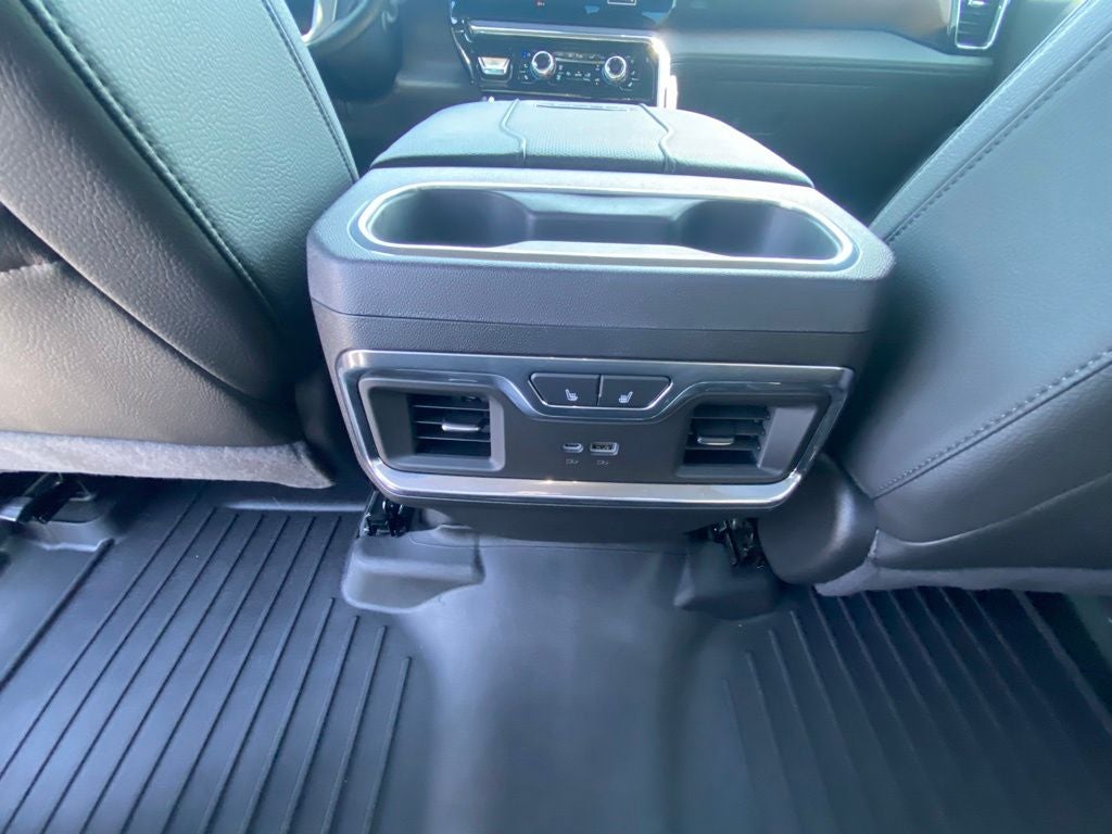 2025 GMC Sierra 2500HD Denali