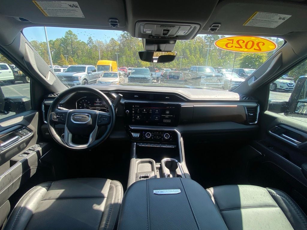2025 GMC Sierra 2500HD Denali