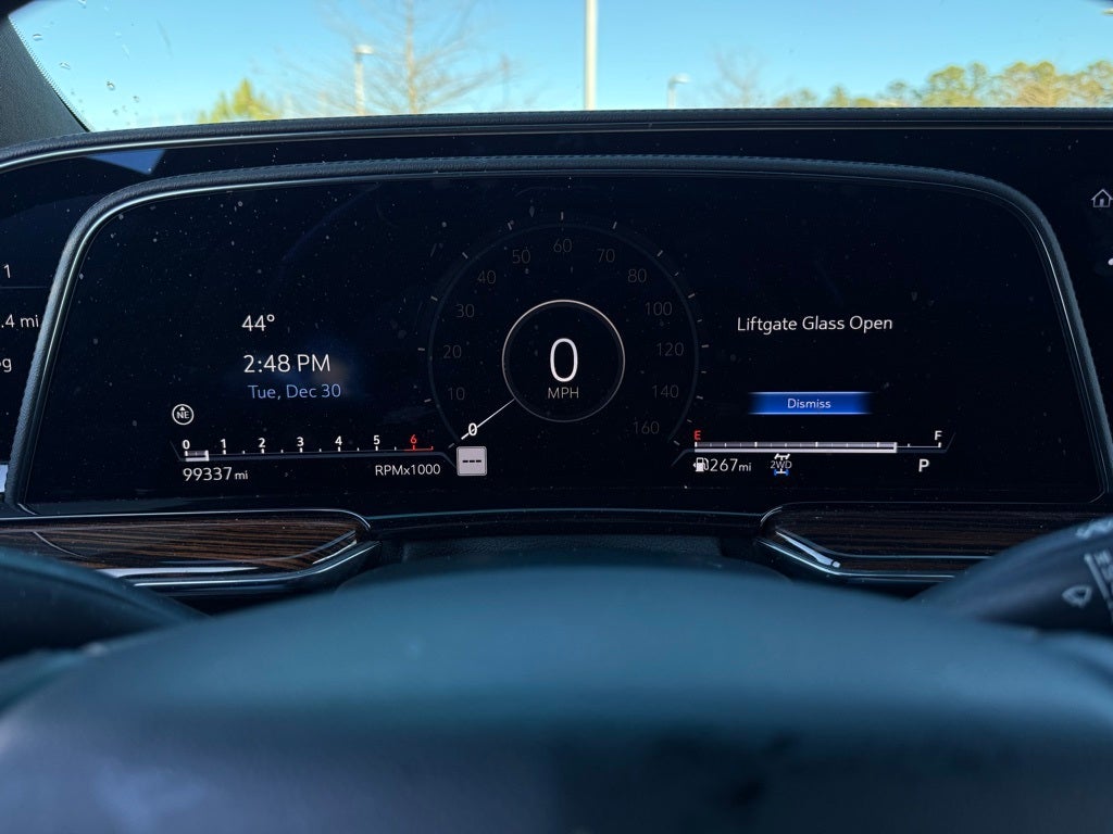 2022 Cadillac Escalade Luxury