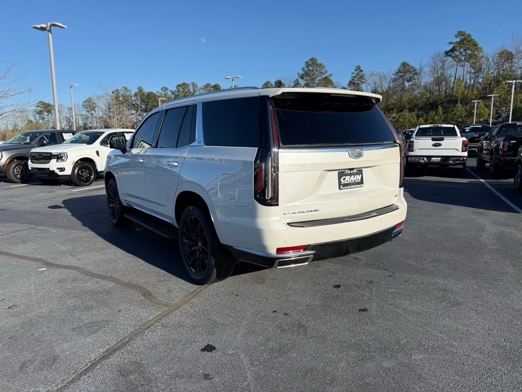 2022 Cadillac Escalade Luxury
