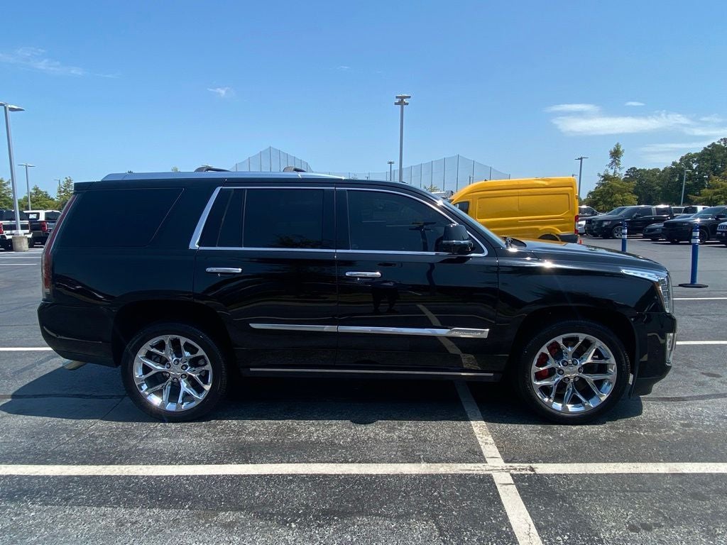 2019 Cadillac Escalade Platinum Edition