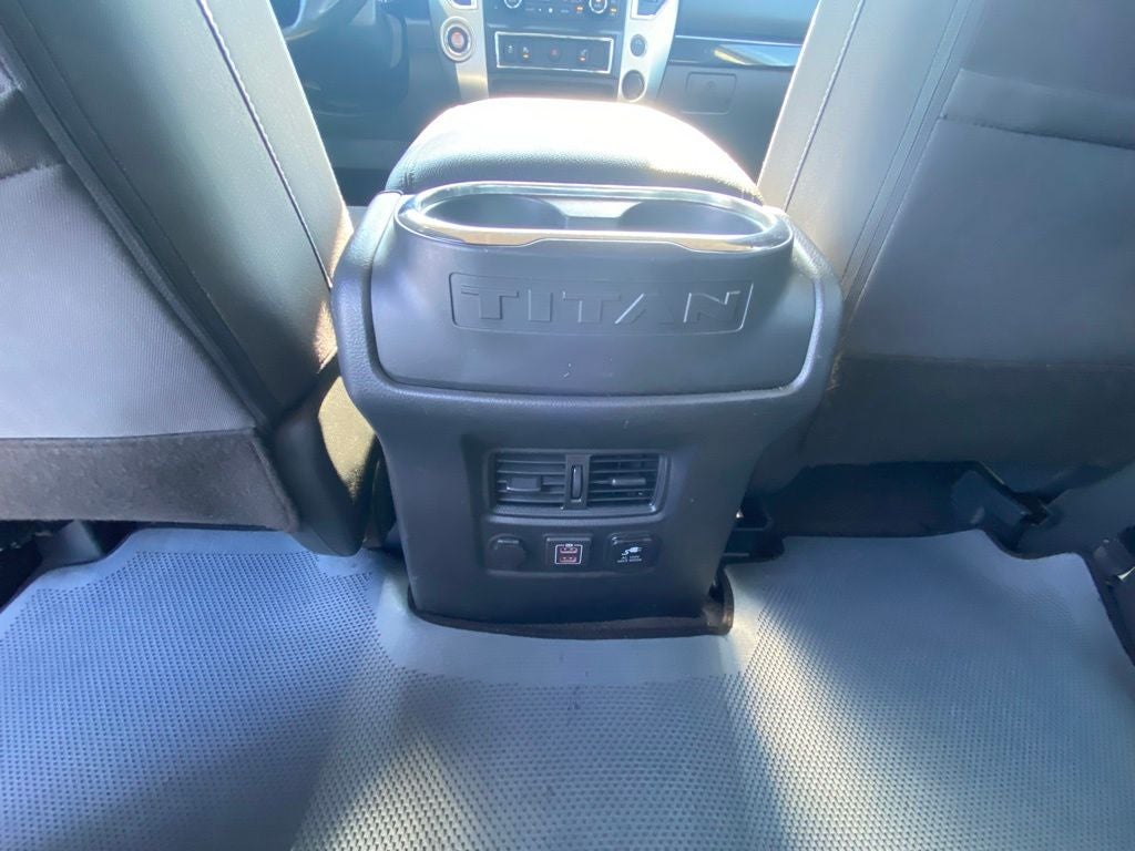 2021 Nissan Titan SV