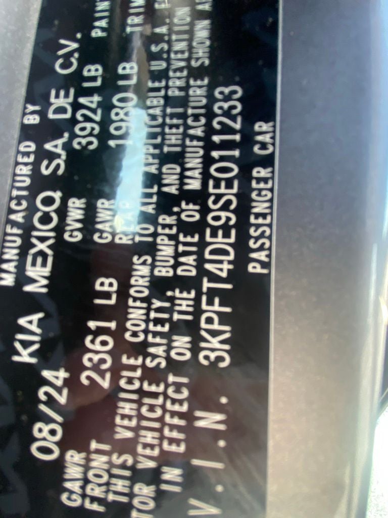 2025 Kia K4 LXS