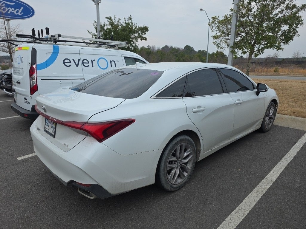 2019 Toyota Avalon XLE