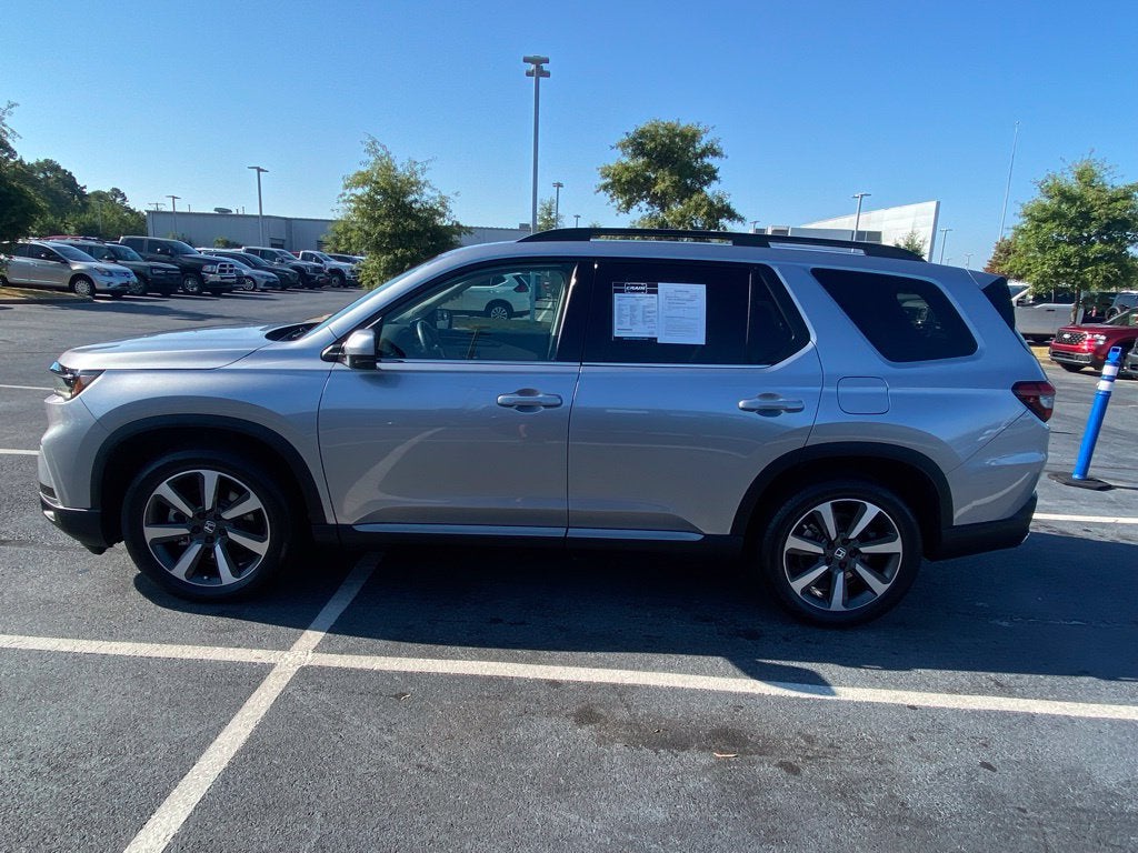 2023 Honda Pilot Touring 1-OWNER-CLEAN CARFAX