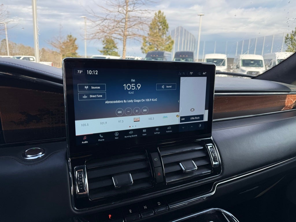 2022 Lincoln Navigator Black Label