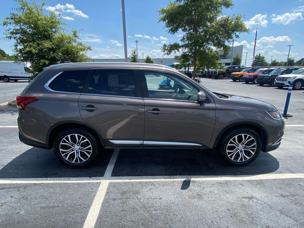 2018 Mitsubishi Outlander SE