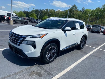 2024 Nissan Rogue Platinum