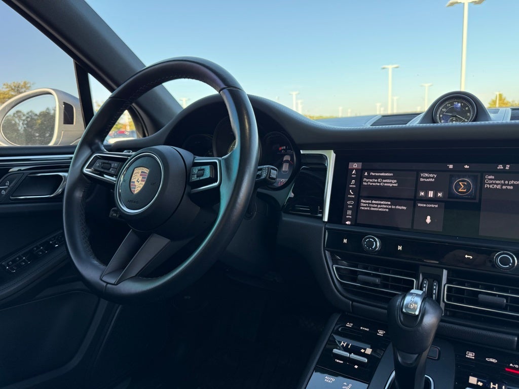 2022 Porsche Macan S