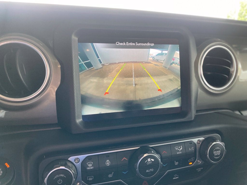2022 Jeep Wrangler Unlimited Sahara - HARDTOP