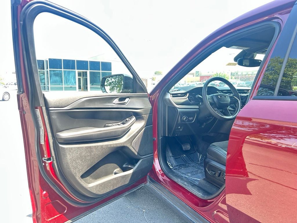 2023 Jeep Grand Cherokee L Altitude - 4WD - CARFAX ONE OWNER