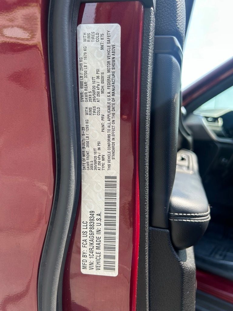 2023 Jeep Grand Cherokee L Altitude - 4WD - CARFAX ONE OWNER