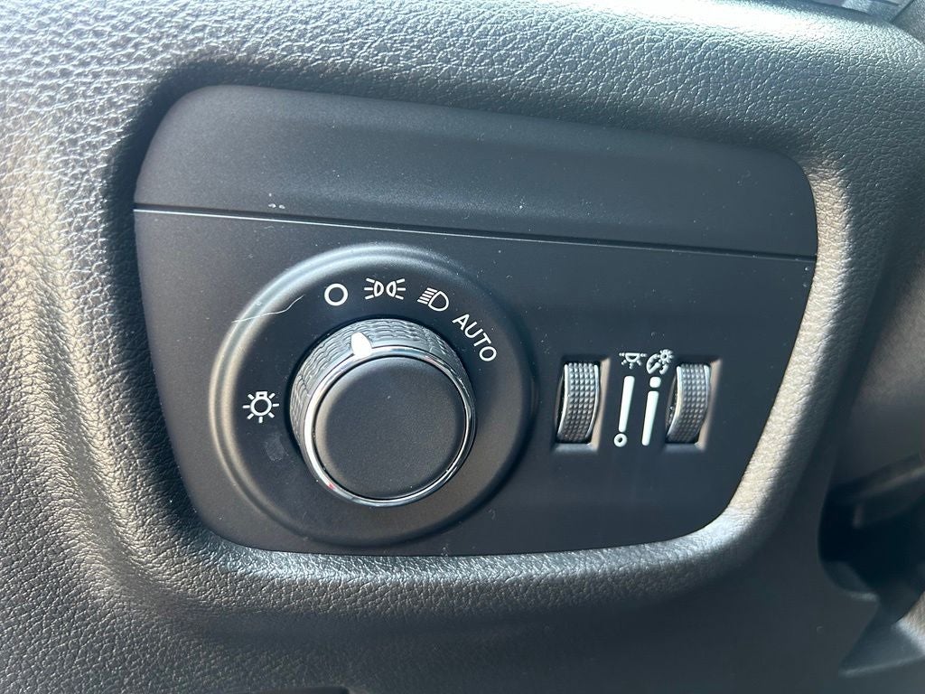 2023 Jeep Grand Cherokee L Altitude - 4WD - CARFAX ONE OWNER