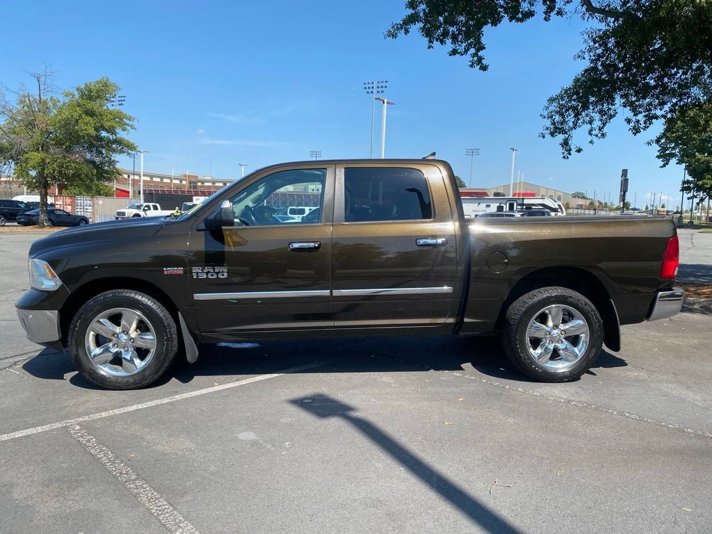 2014 RAM 1500 Big Horn - 4WD - LOW MILES - CLEAN CARFAX