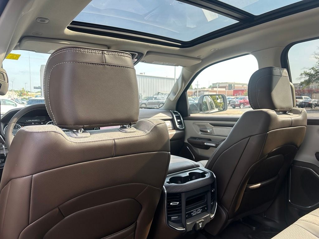 2025 RAM 1500 Laramie DUAL PANEL SUNROOF